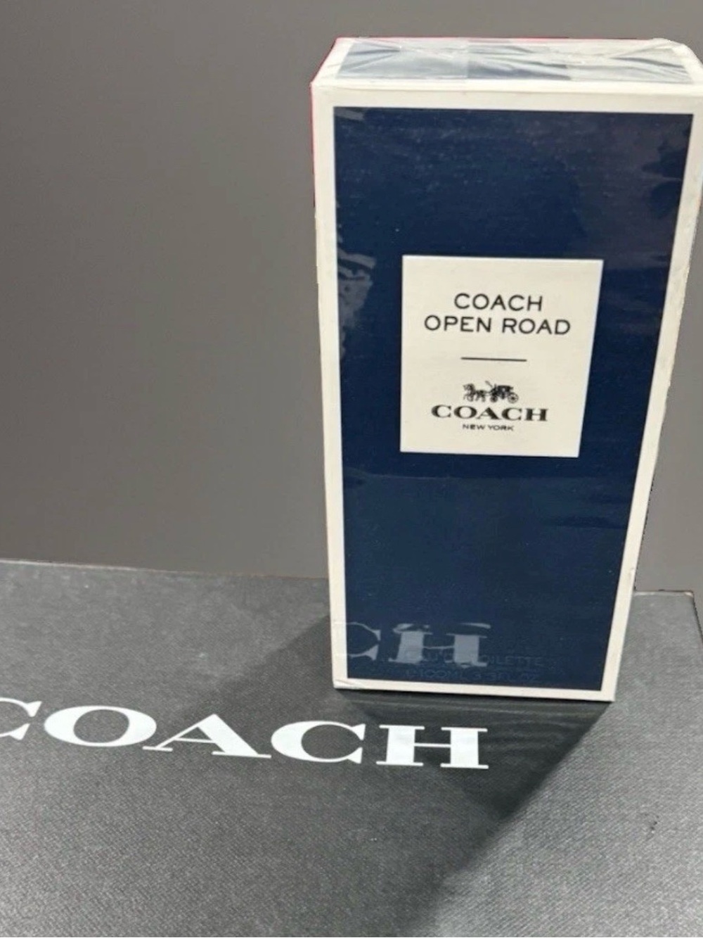 Sexy, crisp scent of Coach Open Road for men